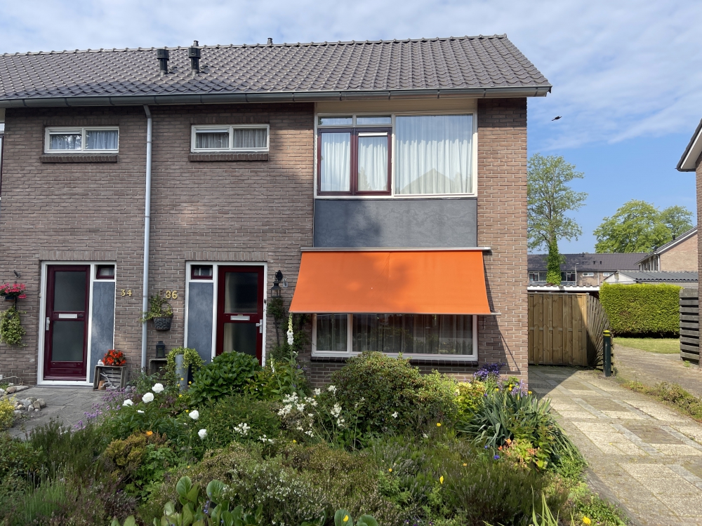 Asterstraat 36, 7701 EX Dedemsvaart, Nederland