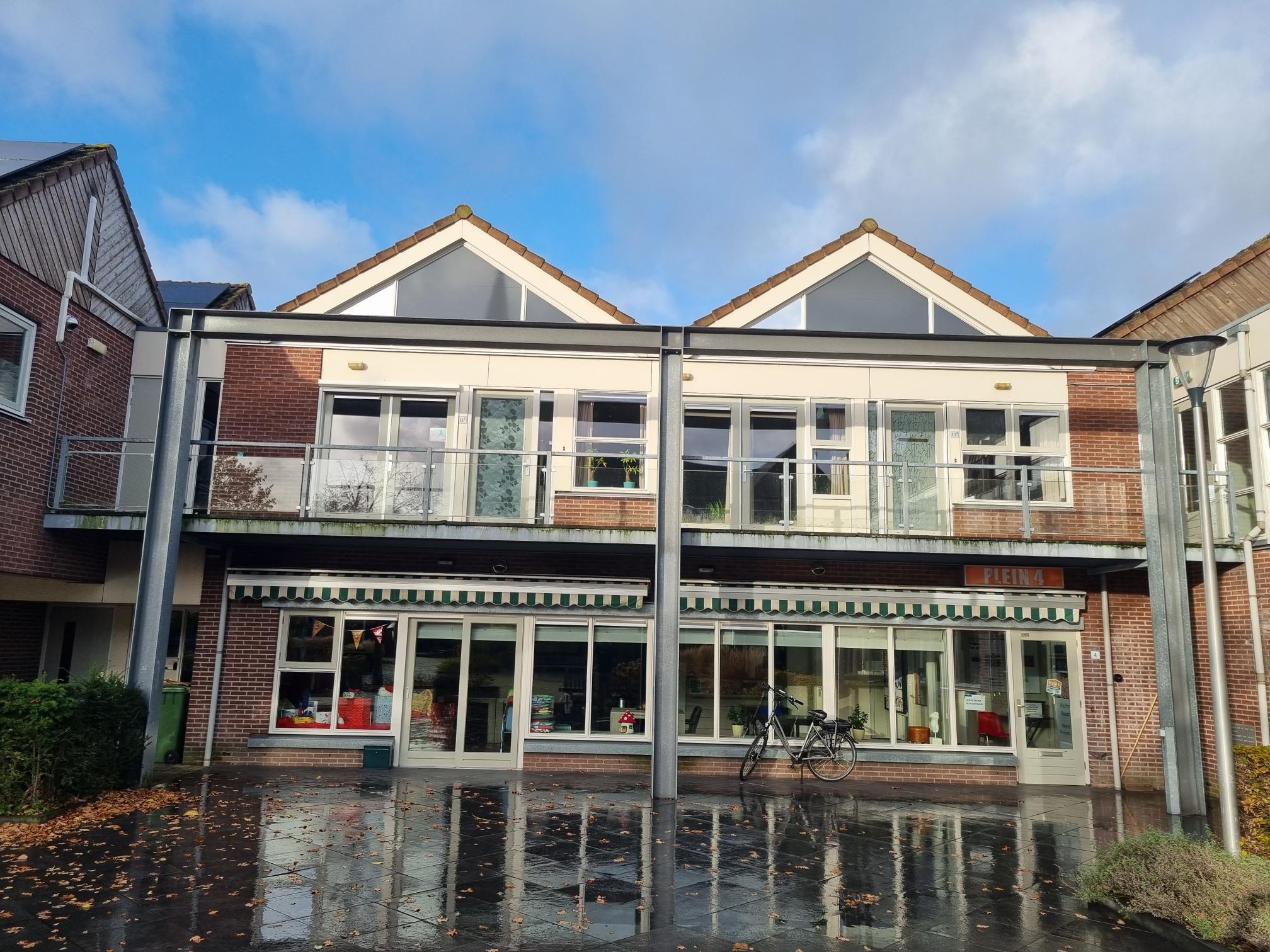 Bouwhuisplein 11, 8107 BZ Broekland, Nederland