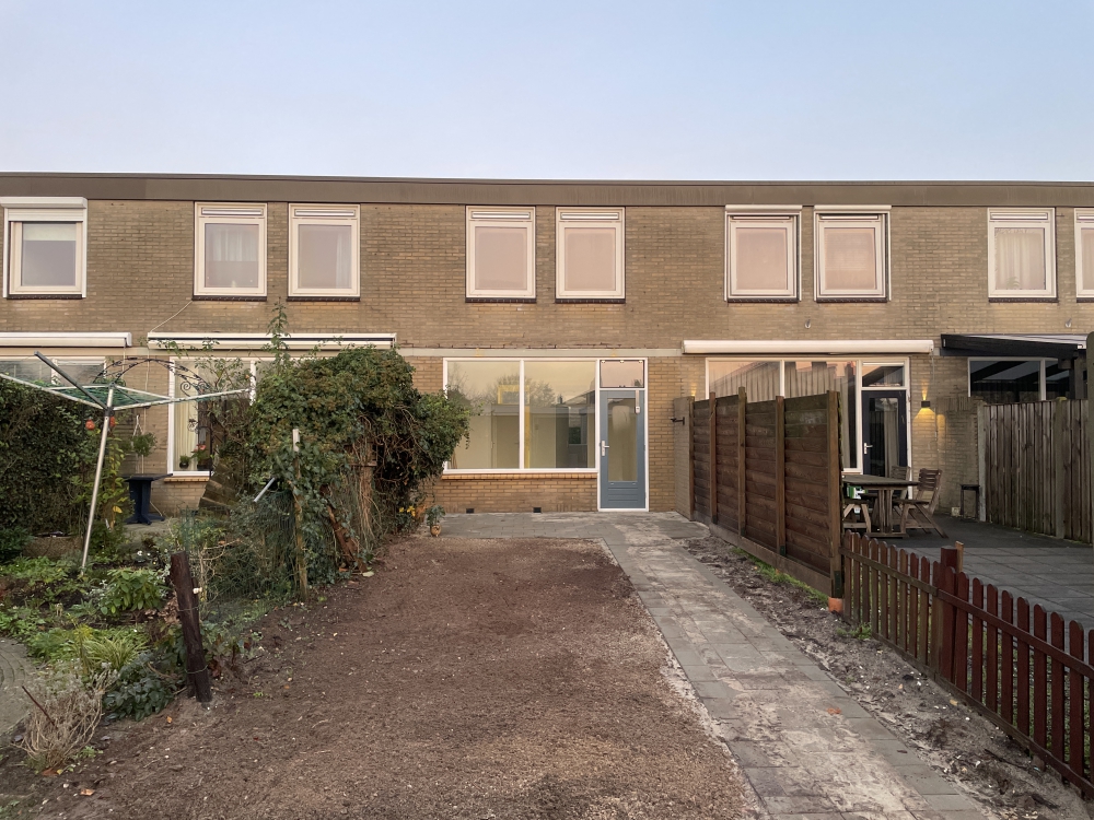 Zwaluwstraat 68, 7771 AV Hardenberg, Nederland