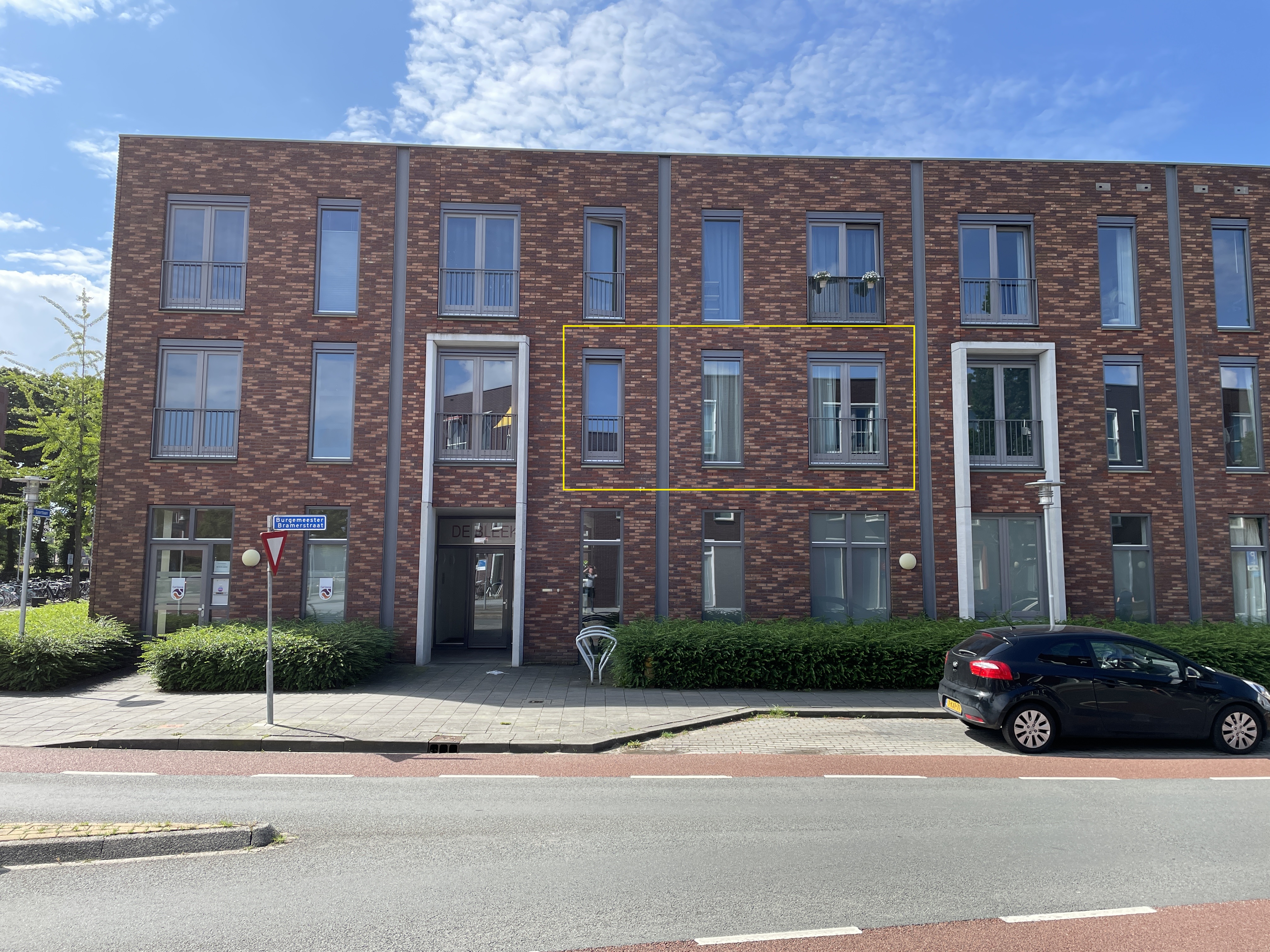 Burgemeester Bramerstraat 127