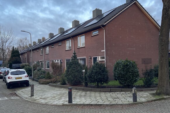 Ruysdaelstraat 18