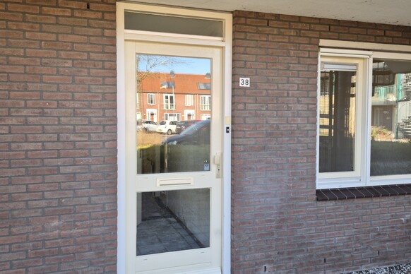 Dahliastraat 38
