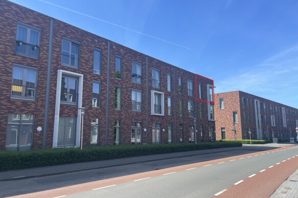 Burgemeester Bramerstraat 131