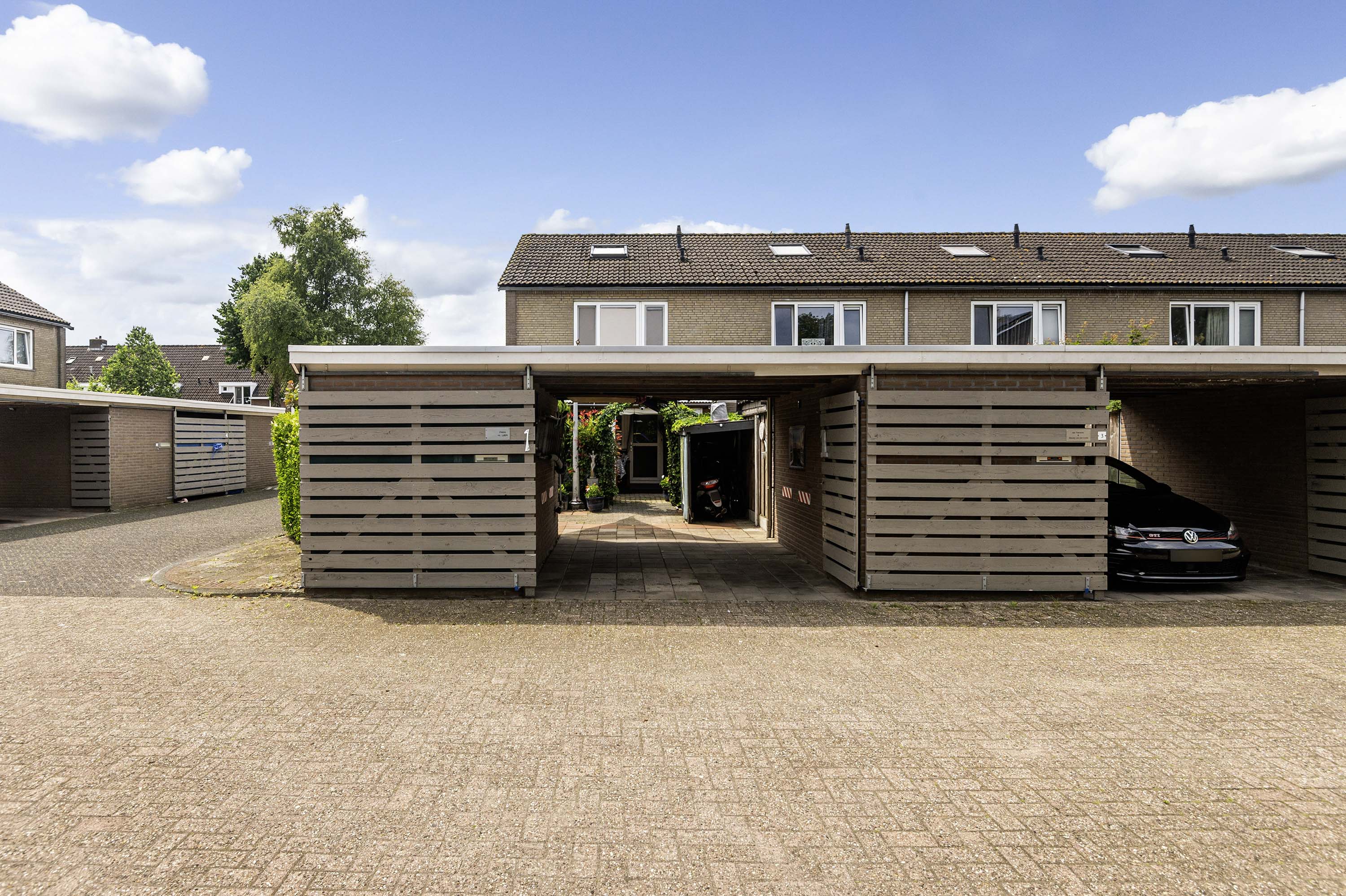 Albert Koobsland 11, 7951 GB Staphorst, Nederland