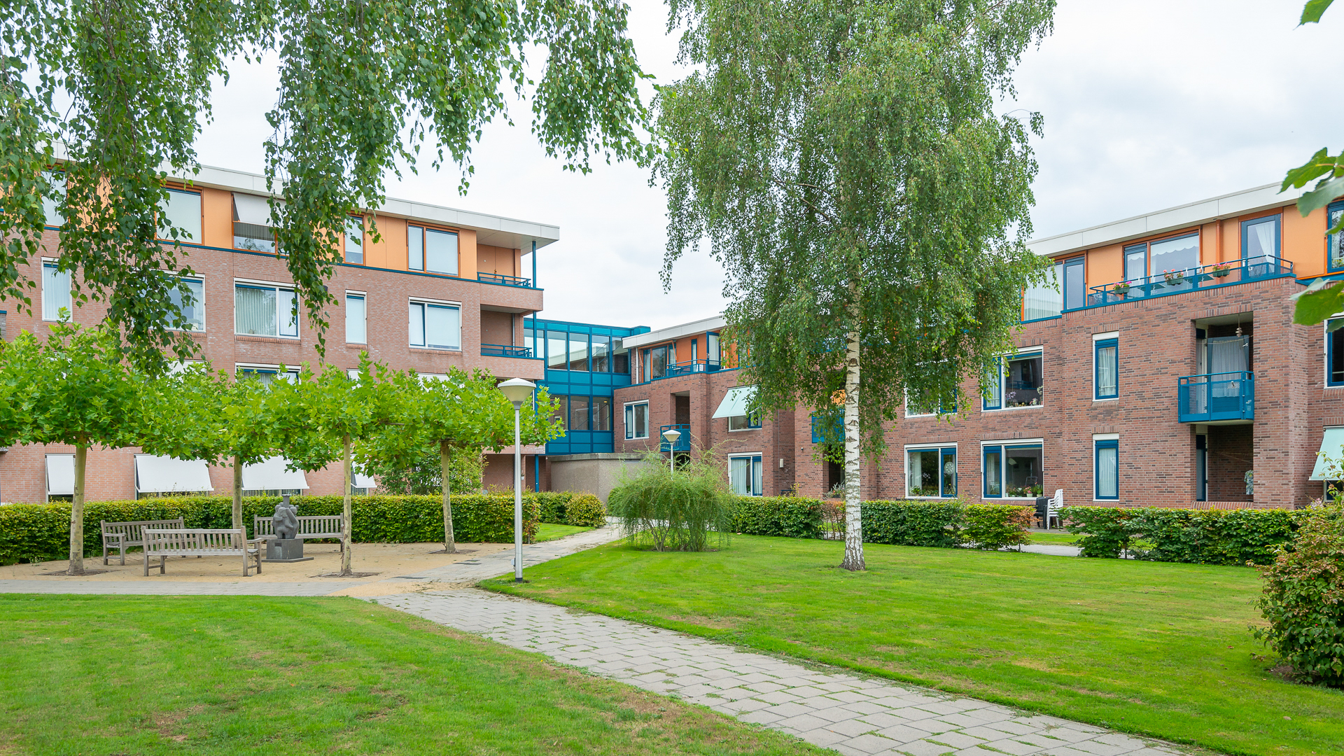 Den Heuvel 15