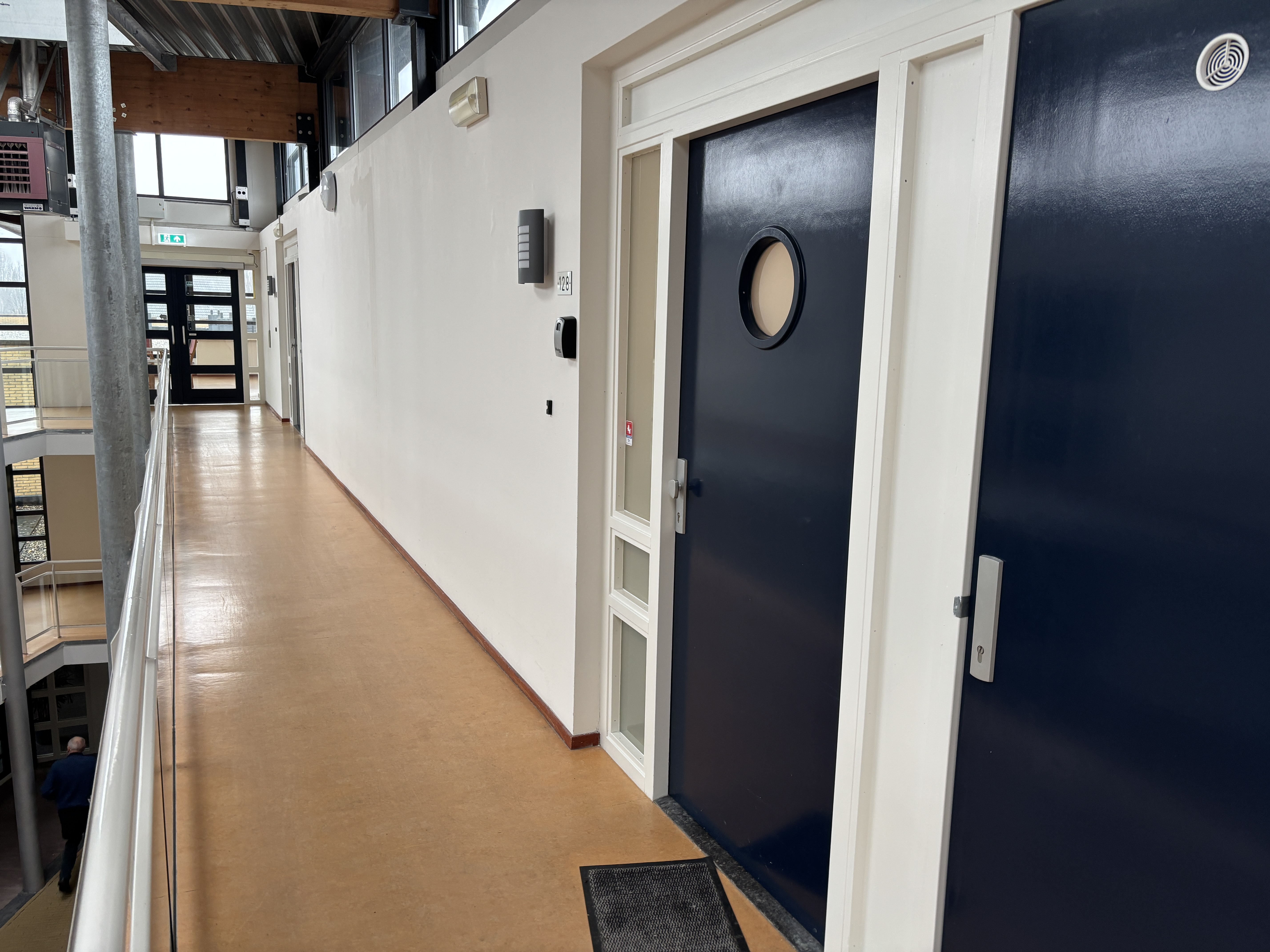 Burgemeester Schuitestraat 128