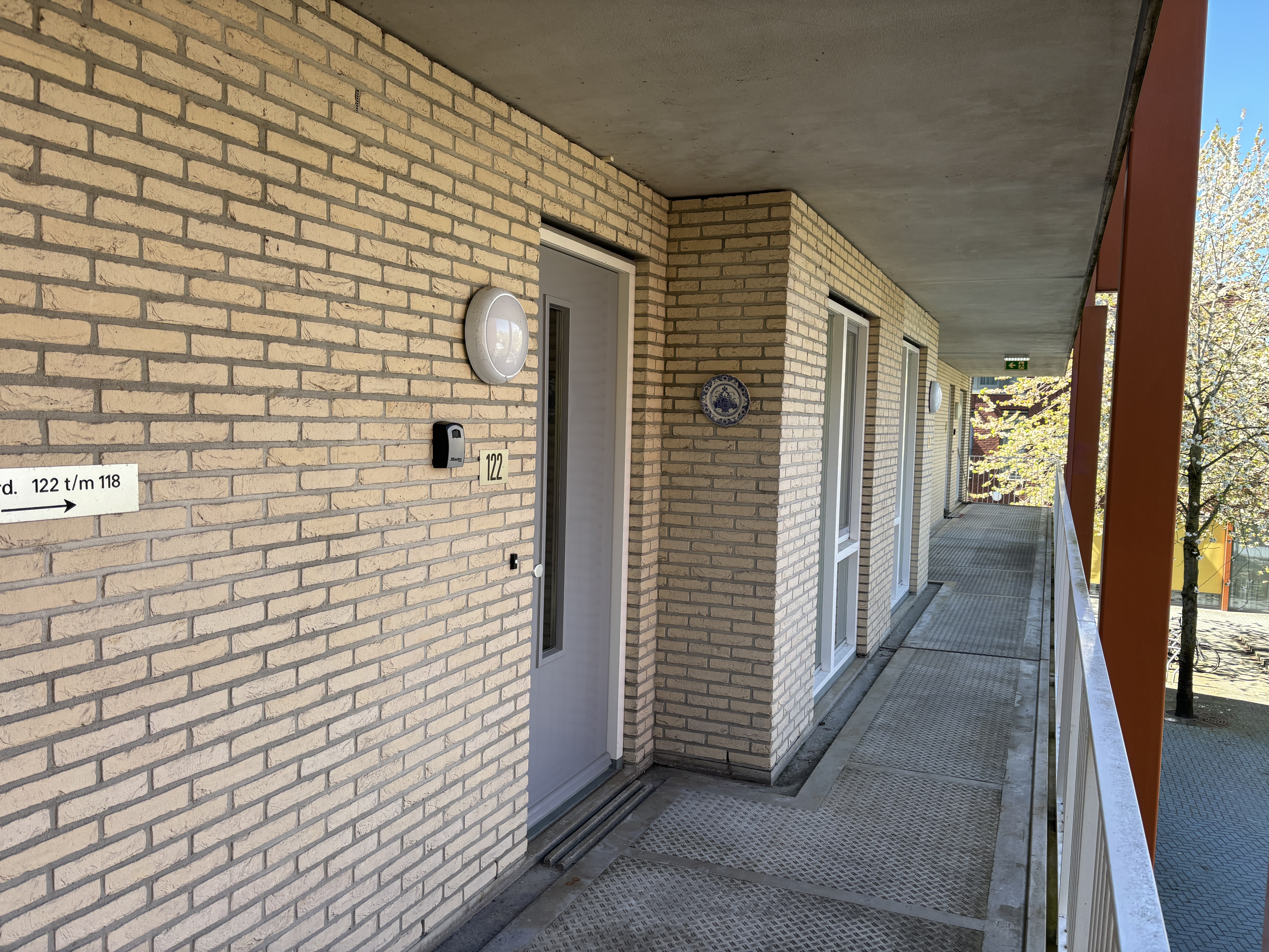 Burgemeester Bramerstraat 122