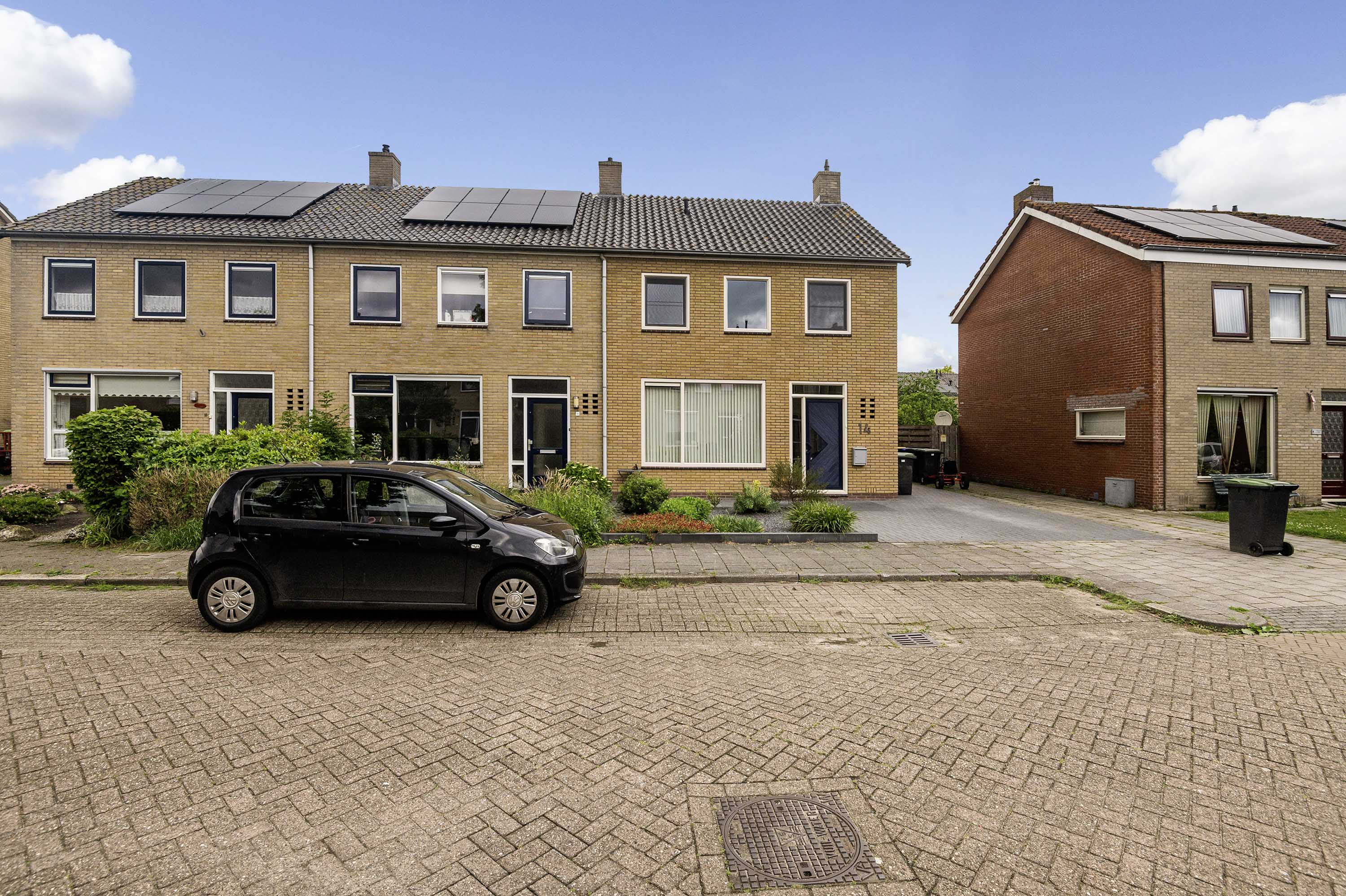 Leliestraat 22