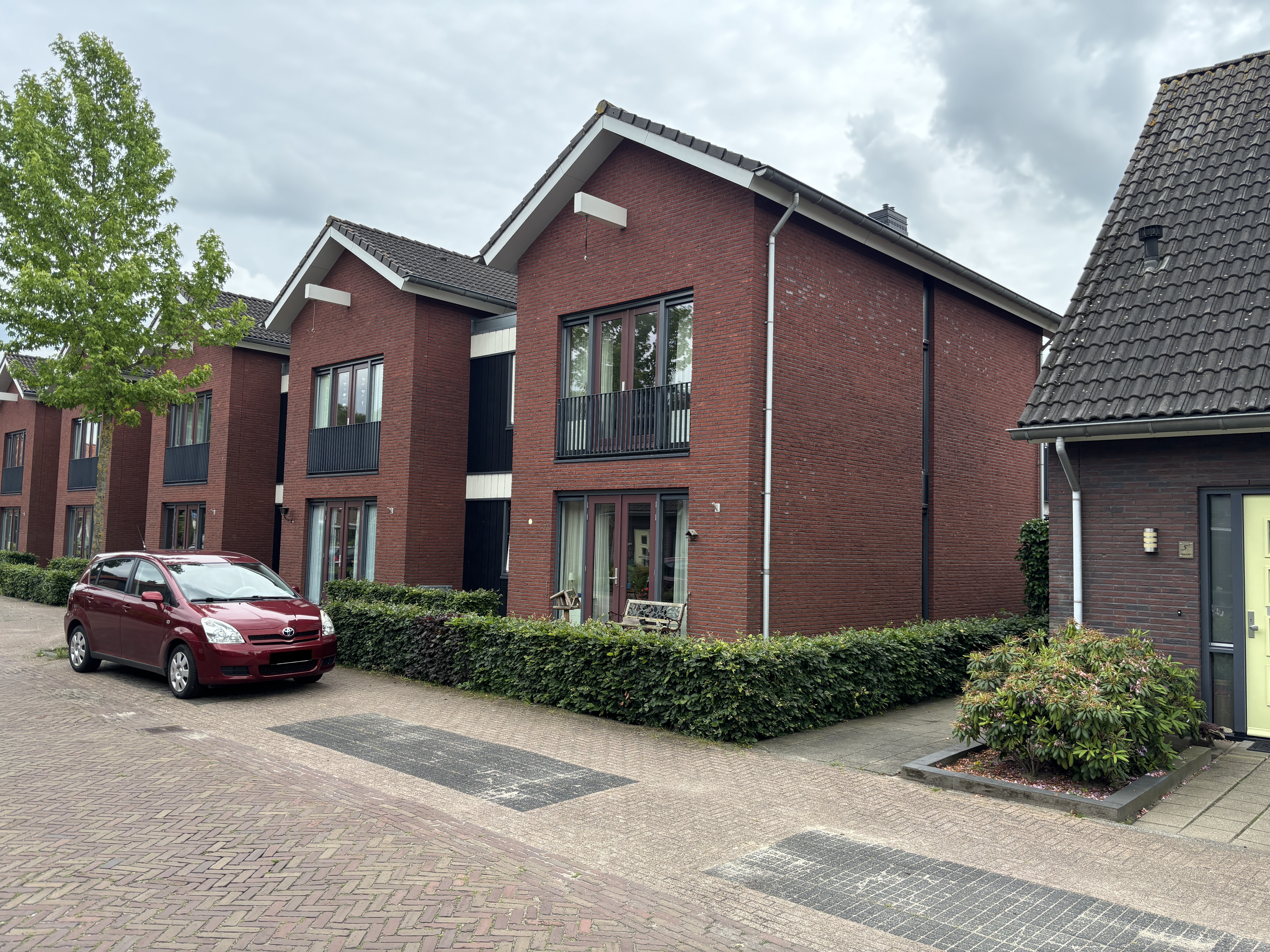 Burgemeester Baron van Voerst van Lyndenstraat 17
