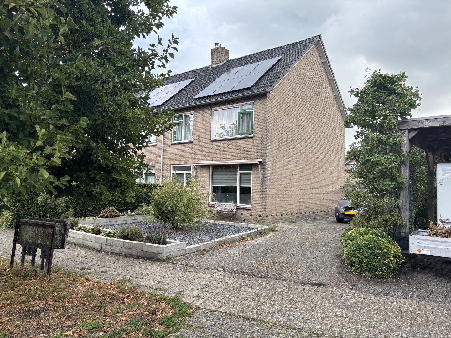 Weegbreestraat 2